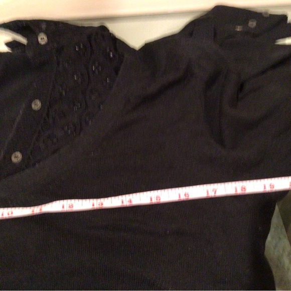 Black wool long sleeve pullover style top Preloved - Picture 4 of 6